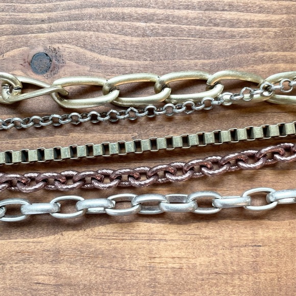 Layered Multicolor Chain Necklace - Picture 4 of 6